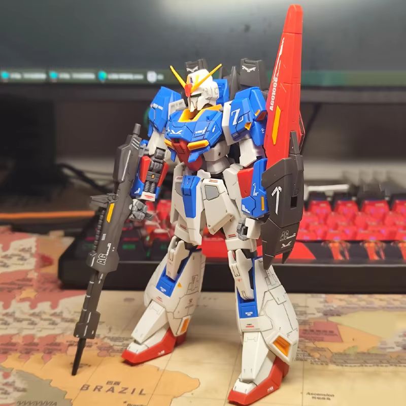 JMS ZETA HG 1/144 組み立て式モデルキット  - Bandai Gundam Hg のレビューと価格